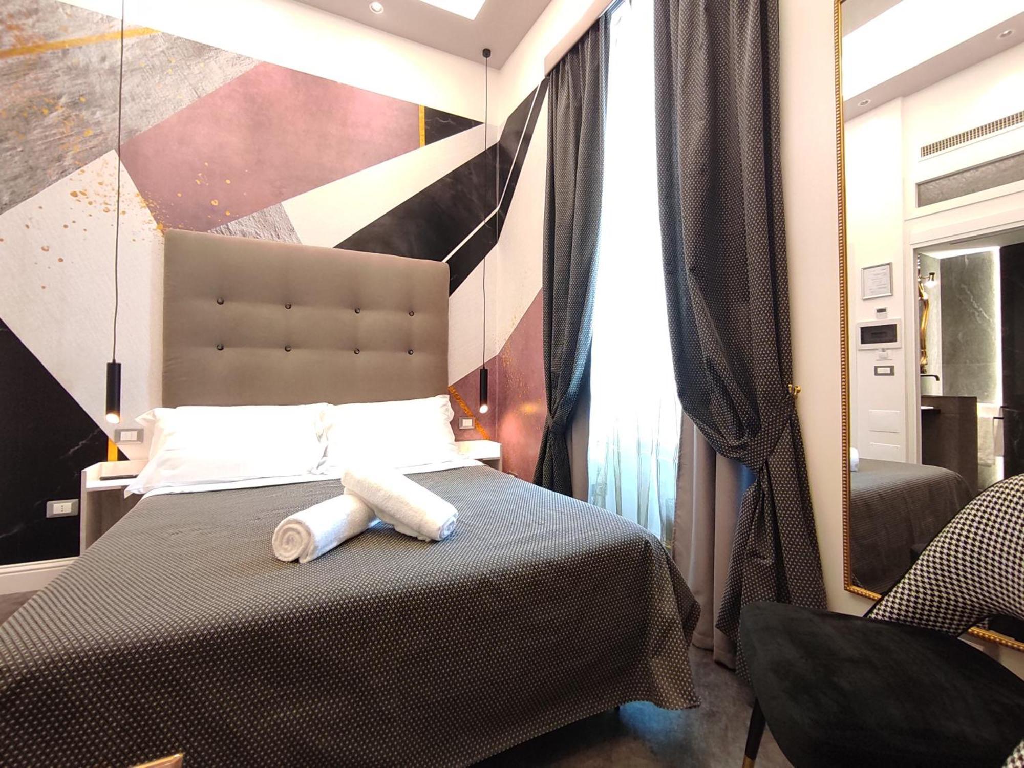 Antiqua Domus Hotel Rome Bagian luar foto