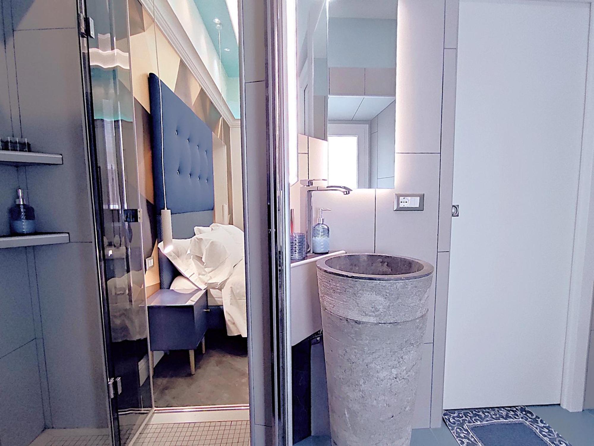 Antiqua Domus Hotel Rome Bagian luar foto