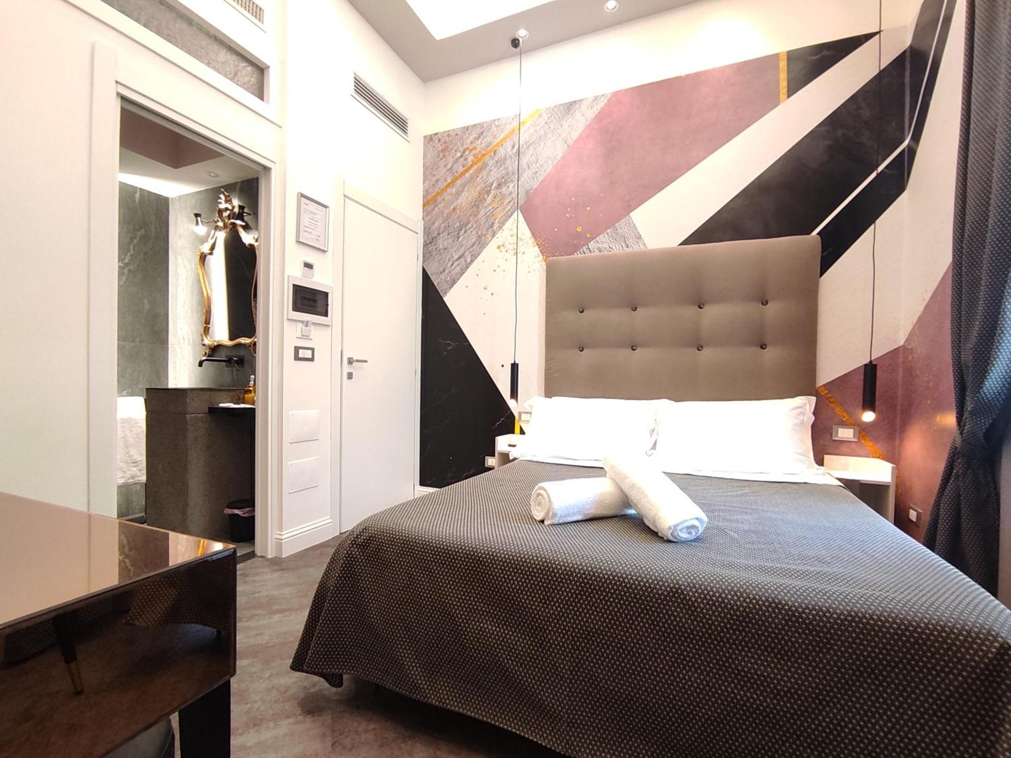 Antiqua Domus Hotel Rome Bagian luar foto